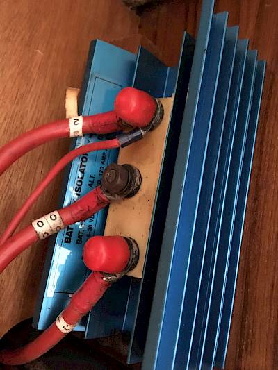 Is This an Old-Style Battery Isolator?